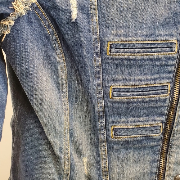 Guess Fitted Denim Jean Jacket, Size L - Picture 5 of 12